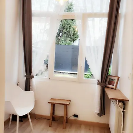 Bed & Breakfast Madame Paris